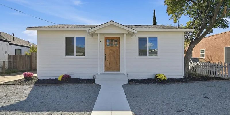 San Jose House: 119 Dale Dr