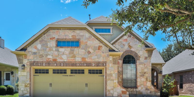 Cedar Park House: 4006 Gloucester Dr