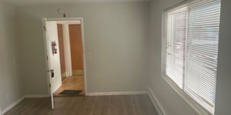 Norwood Apartment: 5411 Carthage Ave