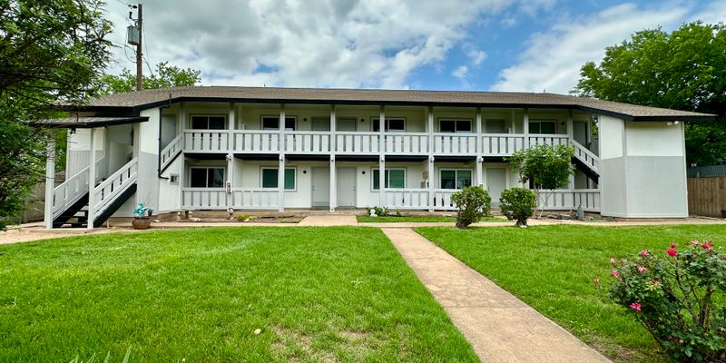 Austin Apartment: 10810 Newmont Road