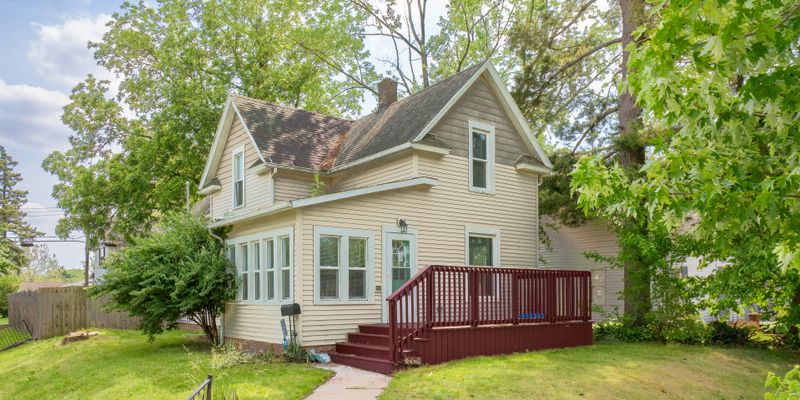 South Bend House: 3524 Pleasant St