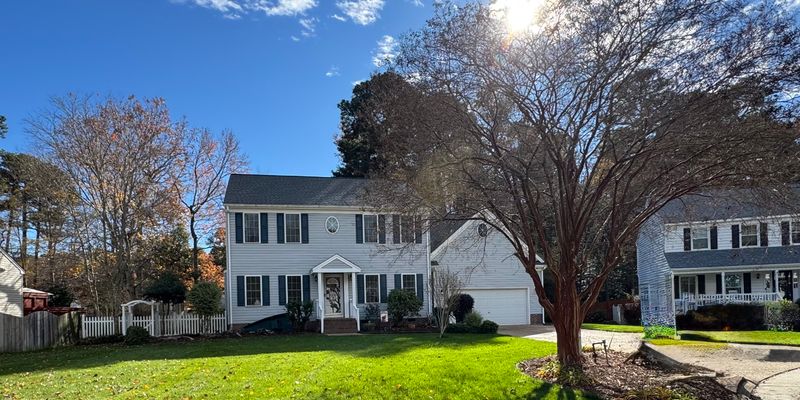 Seaford House: 307 Ludlow Dr