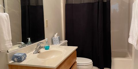 22 Hall Bath.JPG