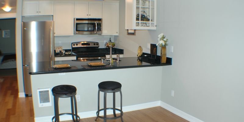 Seattle Condo: 2128 Southwest Holden Street