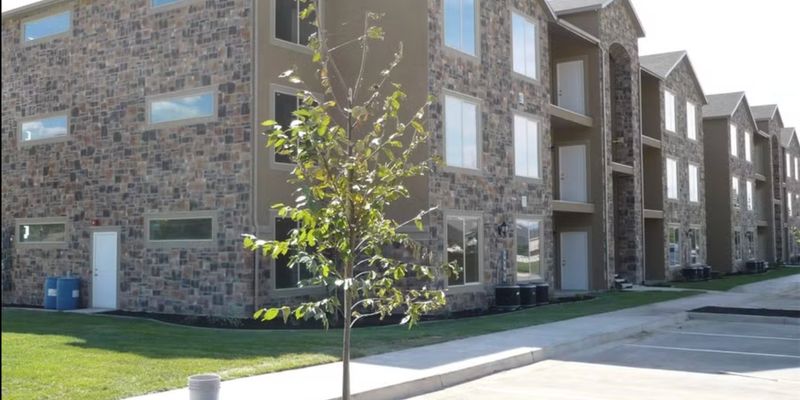 Springville Apartment: 426 W 200 N St