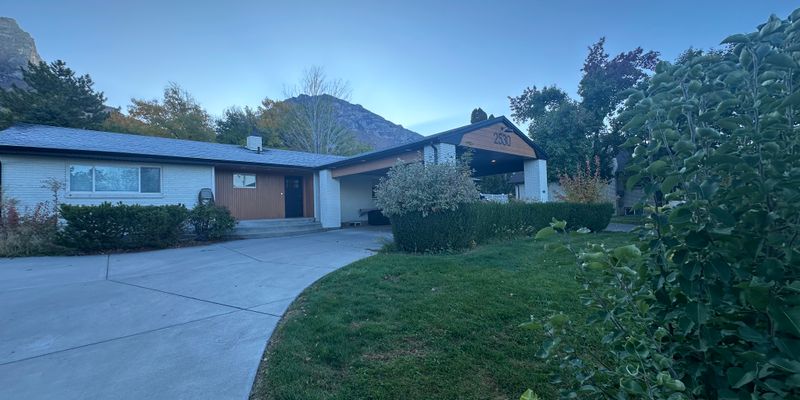 Provo House: 2530 N 930 E