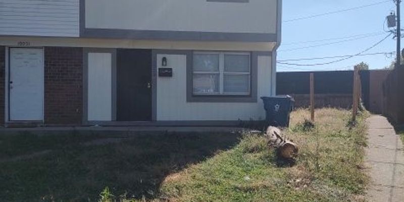 Indianapolis House: 10029 Hawkins Ct