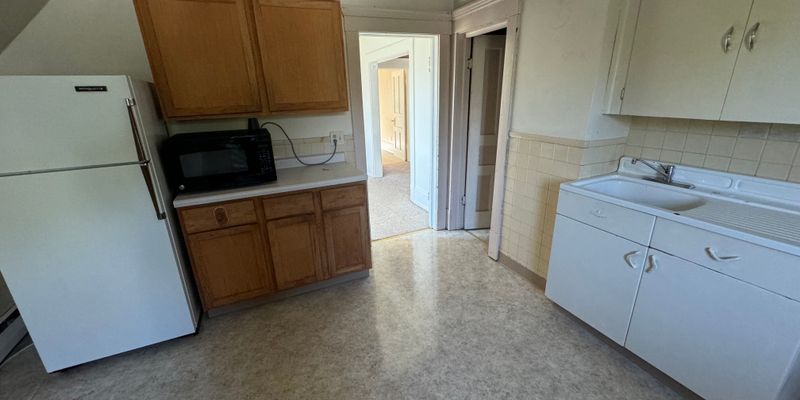 SUPERIOR Apartment: 424 Grand Avenue