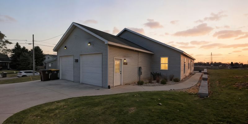 St. Louis Apartment: 504 W Prospect St