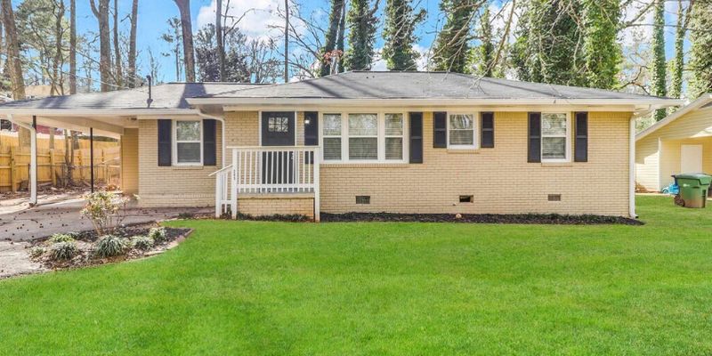 Atlanta House: 245 Bromack Dr SE