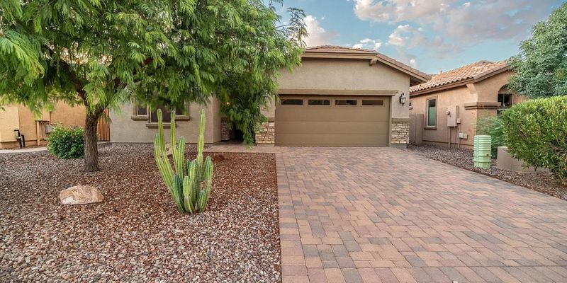 San Tan Valley House: 362 E Red Mesa Trail