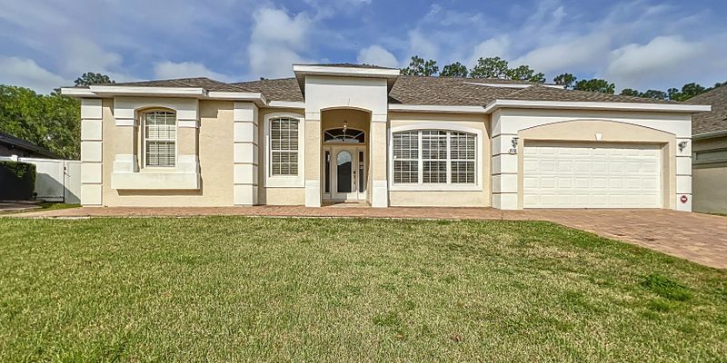 Davenport House: 518 Brighton Dr