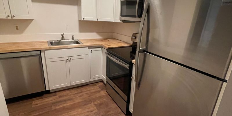 Rutland Apartment: 16 Campbell Rd