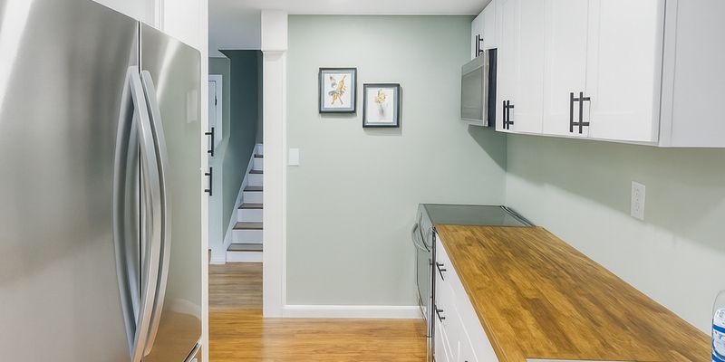 Avon House: 5 Camden Way