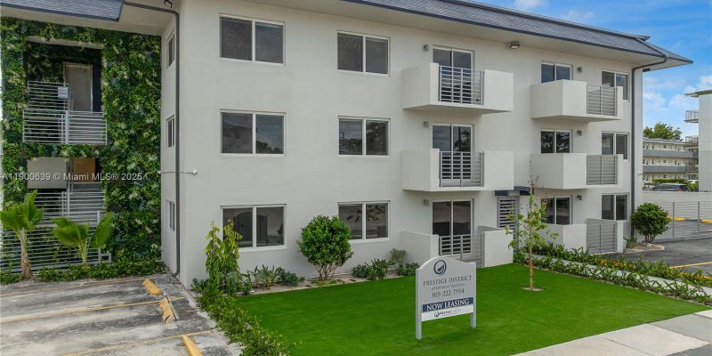 North Miami Apartment: 13200 NE 7th Ave