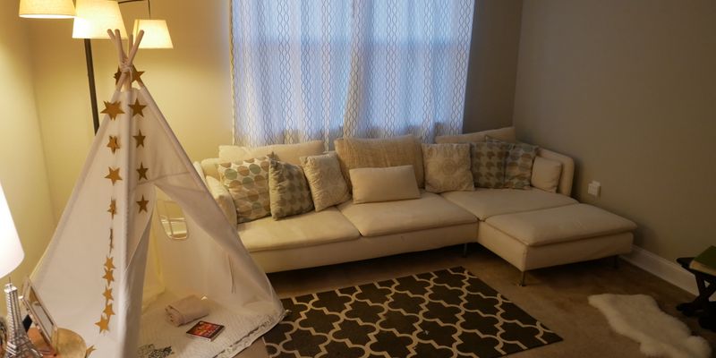 Kensington Apartment: 3015 Upton Drive