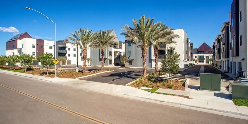 San Diego House: 7231 Colchester Ct