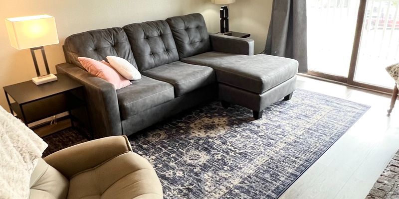 Anchorage Multiplex: 11527 Heritage Ct