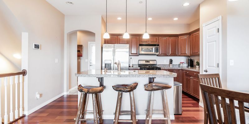 Tacoma House: 2107 S G St