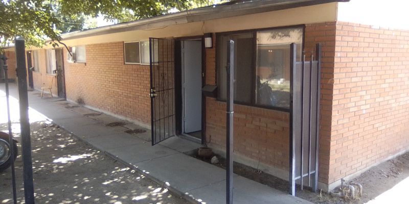Albuquerque Apartment: 520 Indiana St SE