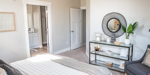 Master Bedroom & Bath.jpg