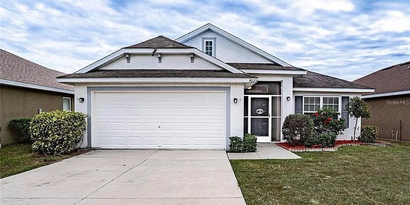 Winter Haven House: 4023 Island Lakes Dr