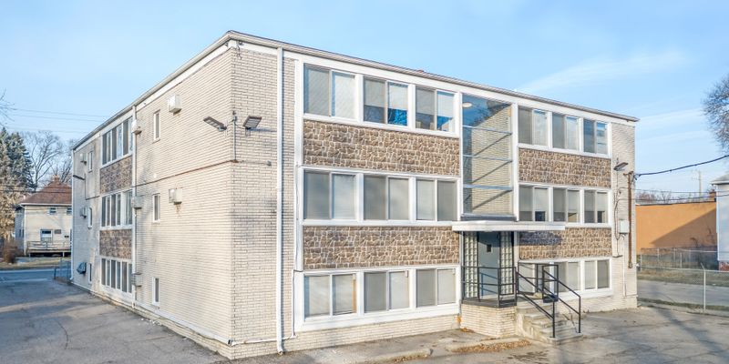 Detroit Apartment: 17644 Lahser Rd