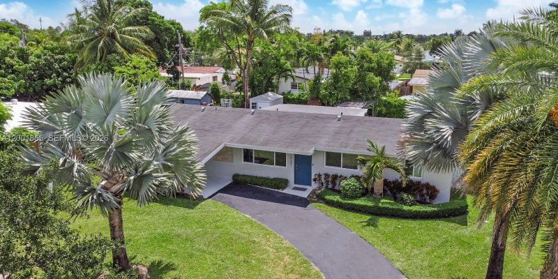 Cutler Bay House: 18641 Belview Dr