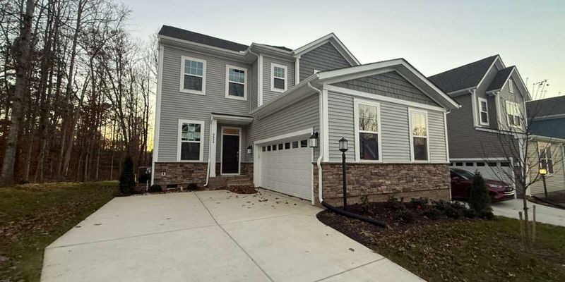 Moseley House: 6454 Fennec Run