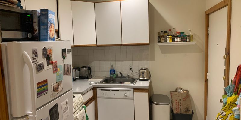 Boston Apartment: 21x Aberdeen St