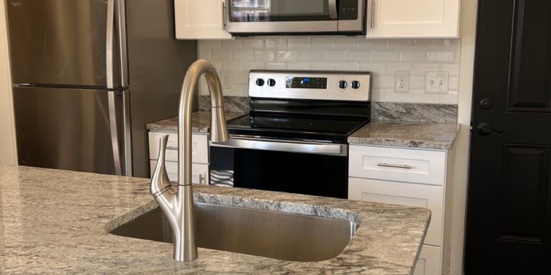 Halifax Apartment: 726 Mountain Rd