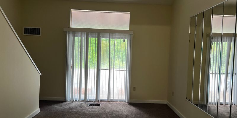 Middleborough Apartment: 4 Adams Cir
