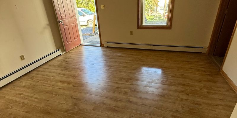 Bangor Apartment: 54 S Broad St