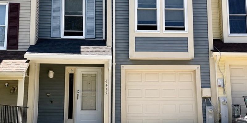 Columbia Townhome: 6412 Autumn Gold Ct
