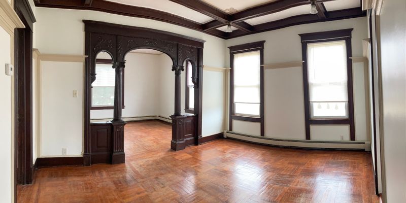 Groton Apartment: 238 Poquonnock Rd