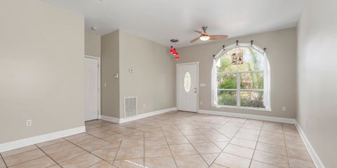 21-web-or-mls-3804-n-arlington-ave.jpg