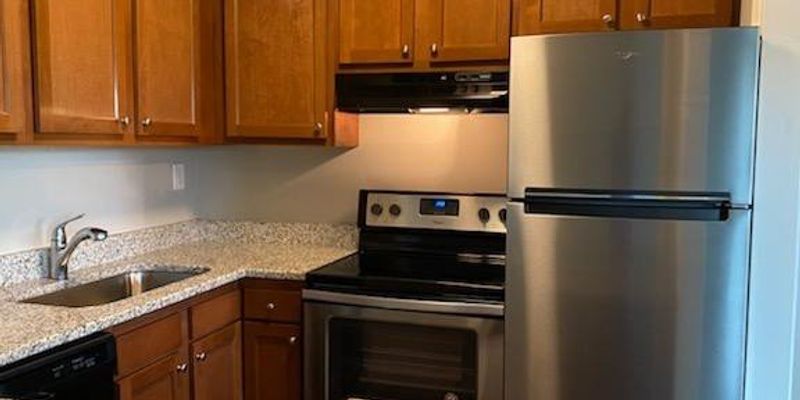 Louisville Apartment: 153 Thierman Ln