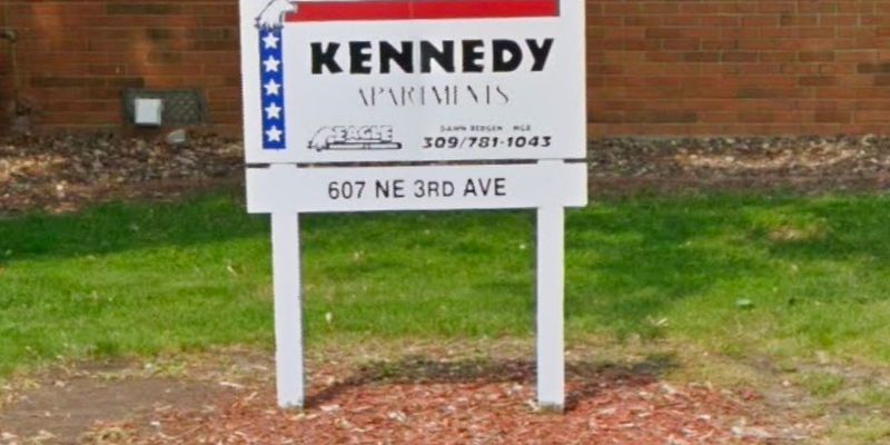 Aledo Apartment: 607 NE 3rd Ave