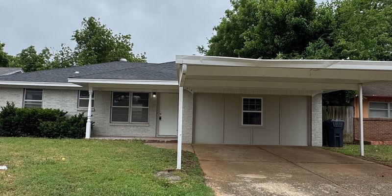 Oklahoma City House: 104 SW 50th St