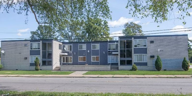 Detroit Apartment: 16700 Lahser Rd
