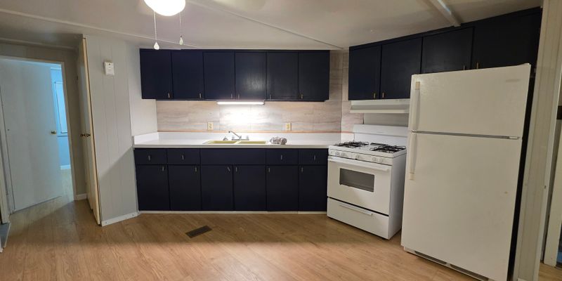 Marion House: 760 Henry St