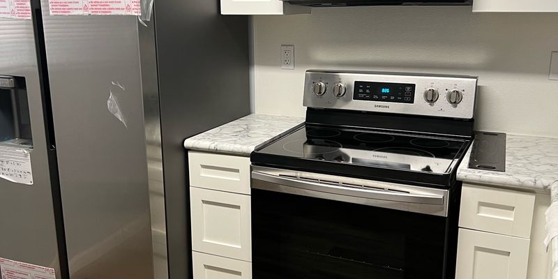 Tallahassee Apartment: 1525 Melvin St