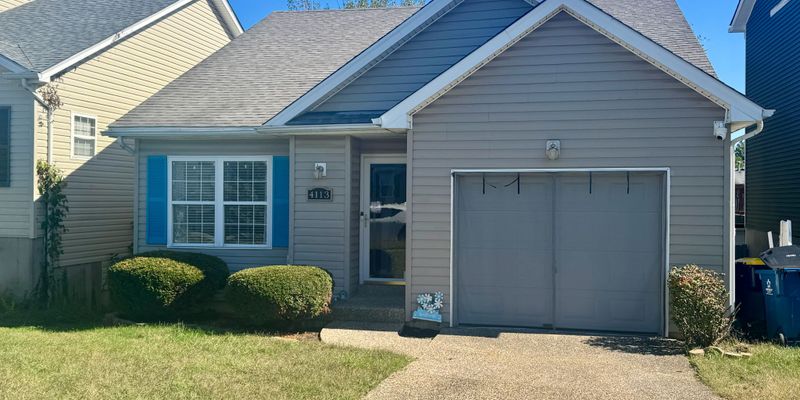 Louisville House: 4113 Mimosa View Dr