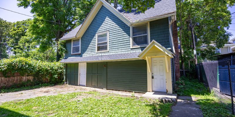 Rochester Apartment: 3 Sumner Park