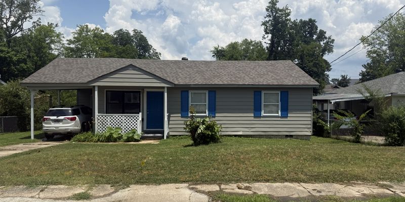 Benton House: 307 Princeton Street