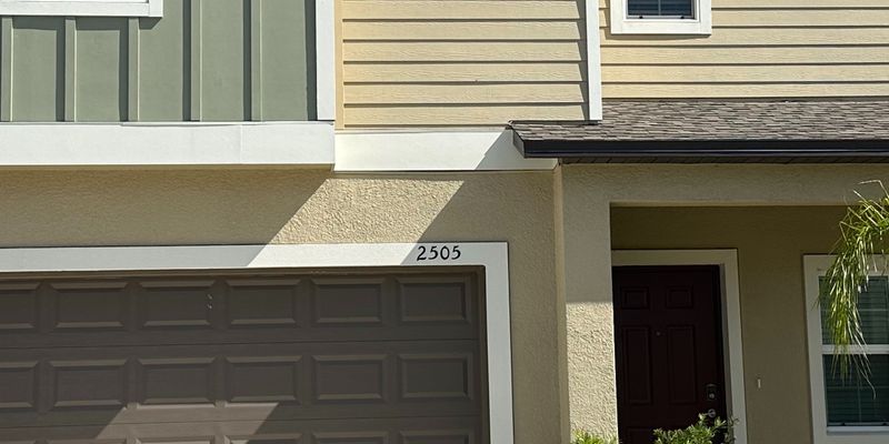 Plant City House: 2505 Victorious Fls Ave