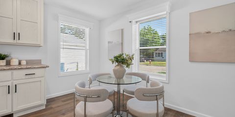 12-11076-Maxwell-Ave-WindowStill-Photography.jpg