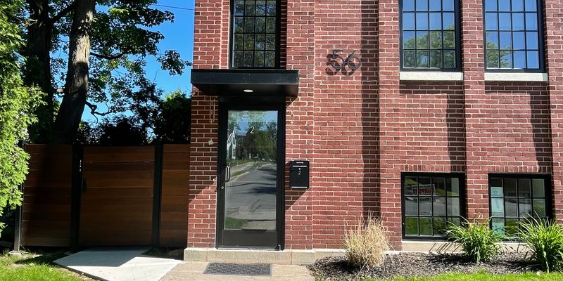 Fairport House: 56 West Ave