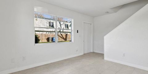 16-YTT_4014.jpg