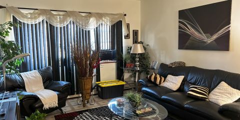 1 bed living room 2.jpg